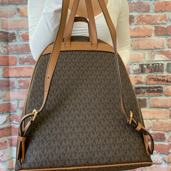 Michael kors LARGE abbey BROWN backpack Acorn BAG - Picture 4 of 8